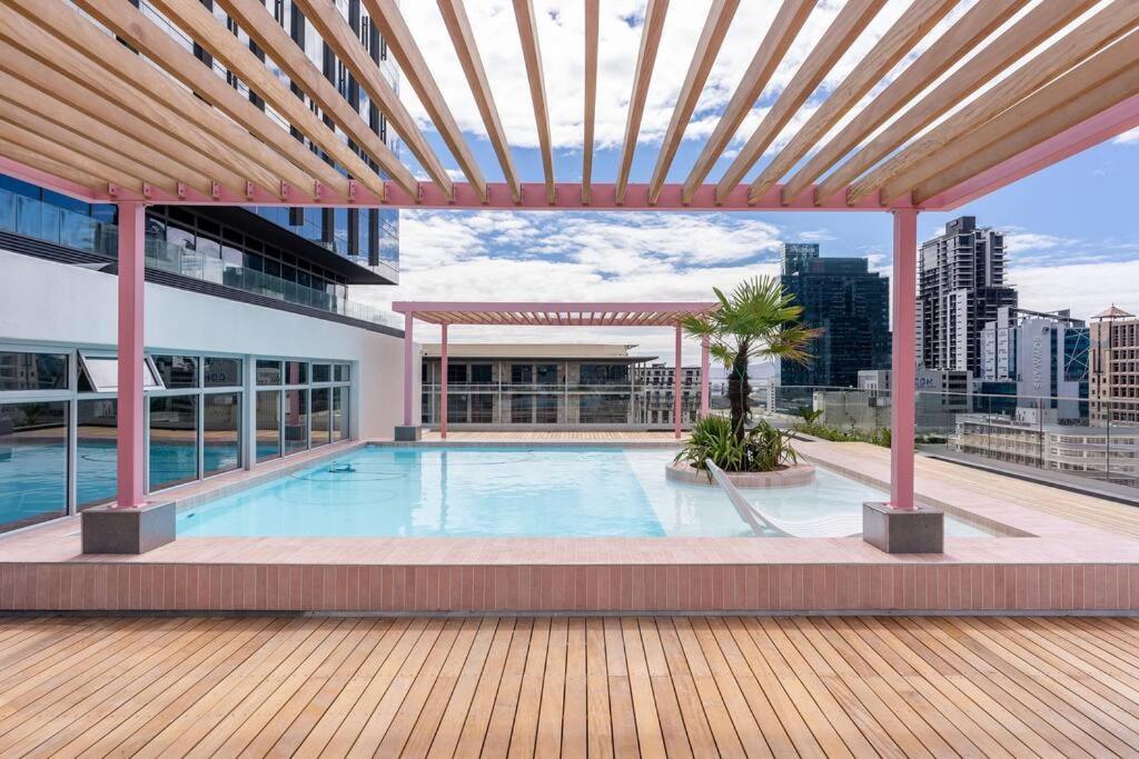 Apartment The Rose 408: Cape Town